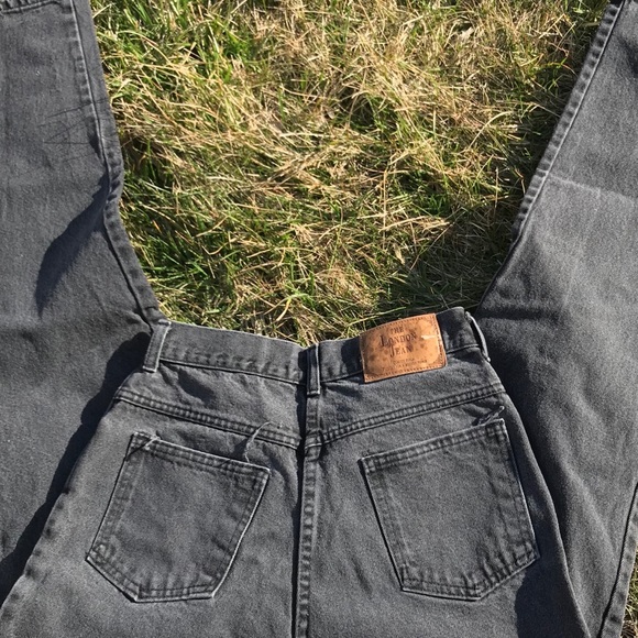 Sold🦋Vintage 90s Black Washed High Waist Mom Jean - Picture 4 of 5